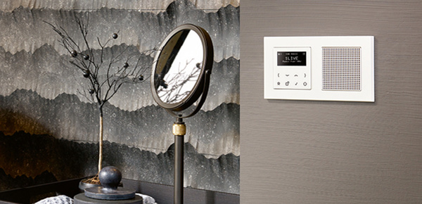 JUNG Smart Radio DAB+ bei Elektro Graf in Neuburg
