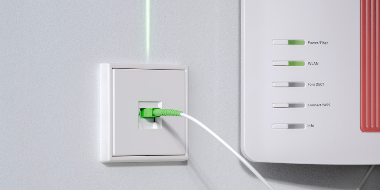 Die neuen Glasfaser-Anschlussdosen bei Elektro Graf in Neuburg